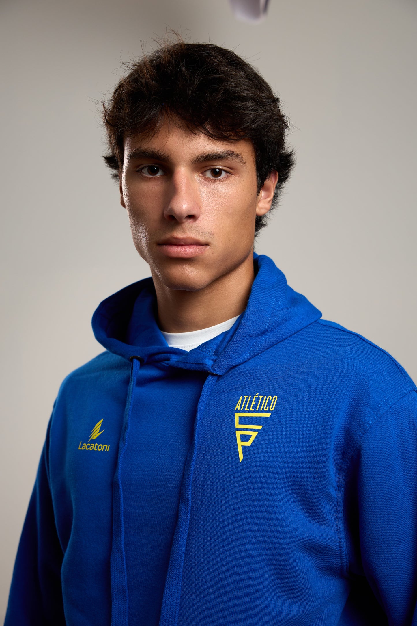 Sweatshirt Lacatoni c/ Capuz